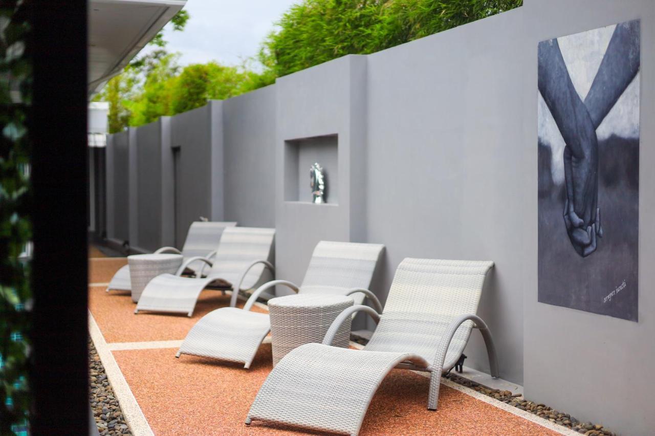 3 Bedroom Platinum Pool Villa Smooth As Silk Ban Khlong Haeng Exteriör bild